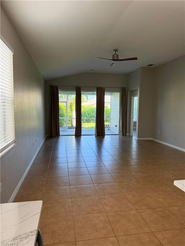 2461 Sutherland CT, Cape Coral, FL 33991