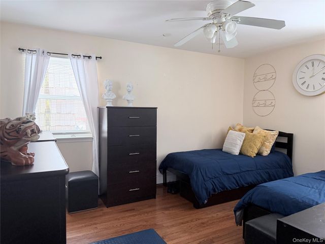 23 Gray Avenue, Medford, NY 11763