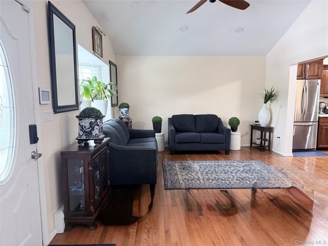 23 Gray Avenue, Medford, NY 11763