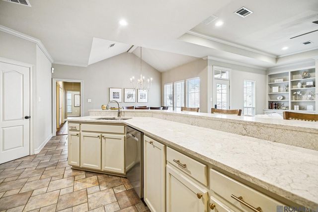 5018 Summa Ct, Baton Rouge, LA 70809