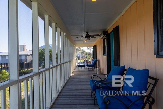 326 W 3rd Avenue, Gulf Shores, AL 36542