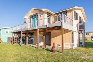 326 W 3rd Avenue, Gulf Shores, AL 36542