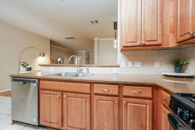 2865 Westhollow Drive 3, Houston, TX 77082