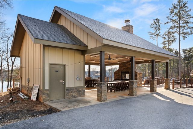 147 McAlister Road, West Union, SC 29696