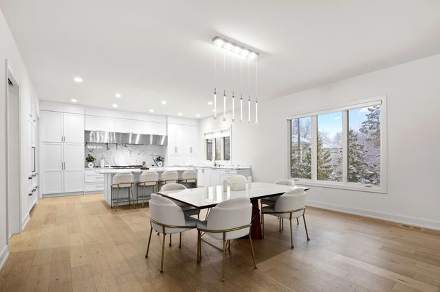 7303 Brookside Village Court, Bloomfield Hills, MI 48301