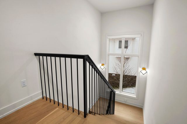 7303 Brookside Village Court, Bloomfield Hills, MI 48301