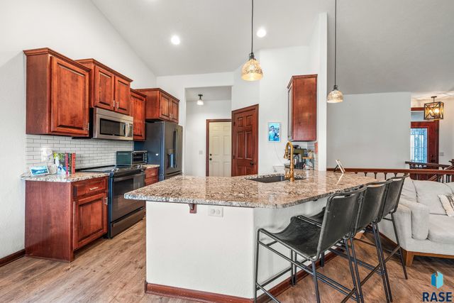 7413 S Audie Ave Avenue, Sioux Falls, SD 57108