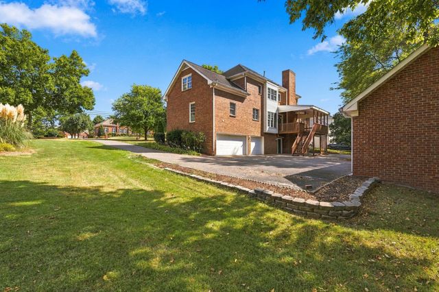 1529 Gordon Petty Dr, Brentwood, TN 37027