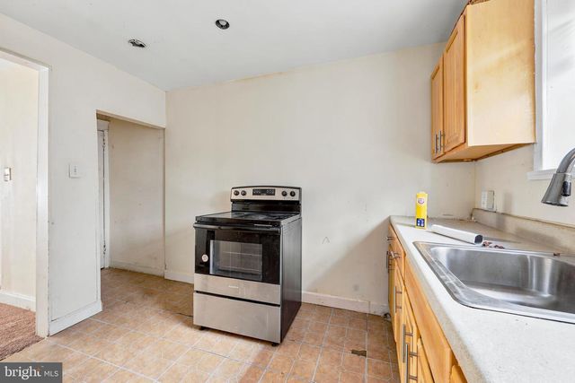 1804 S TAYLOR ST, Philadelphia, PA 19145