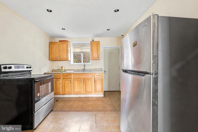 1804 S TAYLOR ST, Philadelphia, PA 19145