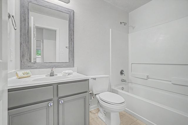 811 Dunwell Court, Spring, TX 77386