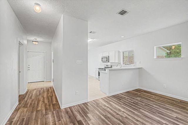 811 Dunwell Court, Spring, TX 77386