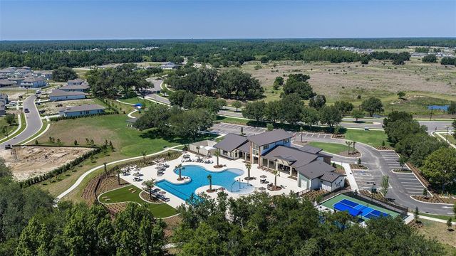 37385 CLINCH CIRCLE, Zephyrhills, FL 33540