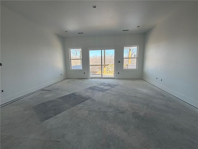 41 S Cheshnut Drive, Bella Vista, AR 72714