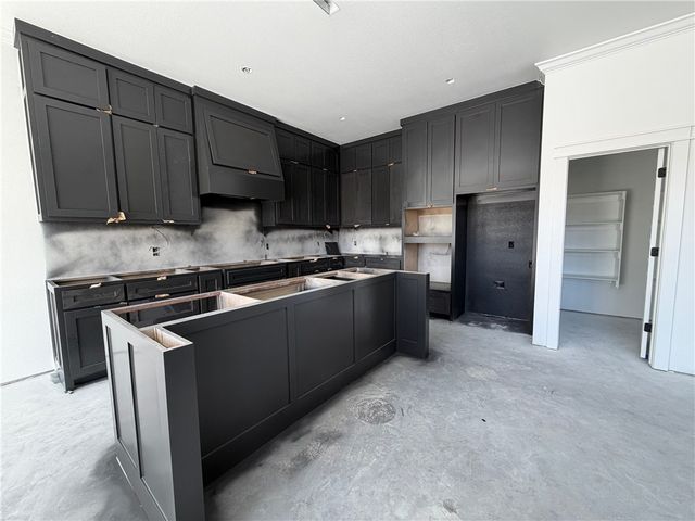 41 S Cheshnut Drive, Bella Vista, AR 72714