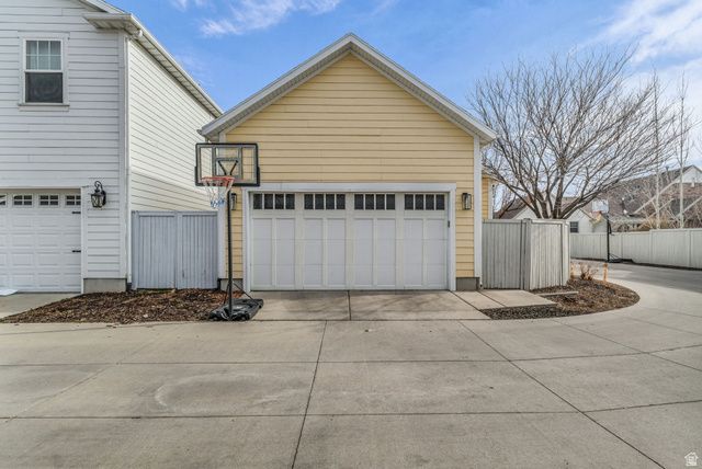 11094 S TOPVIEW RD, South Jordan, UT 84009