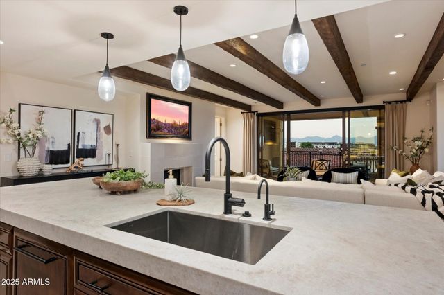 7181 E CAMELBACK Road 506, Scottsdale, AZ 85251