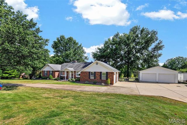 2442 Jackson Road, Wentzville, MO 63385
