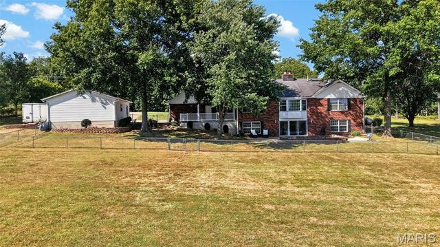 2442 Jackson Road, Wentzville, MO 63385