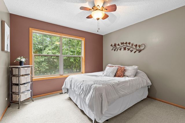 8374 Cedarview Circle, Savage, MN 55378