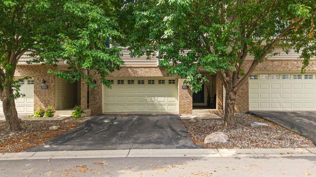 8374 Cedarview Circle, Savage, MN 55378