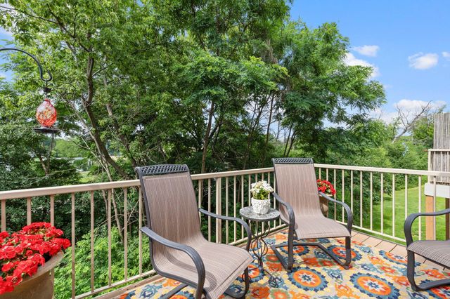 8374 Cedarview Circle, Savage, MN 55378