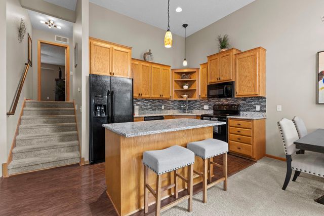 8374 Cedarview Circle, Savage, MN 55378