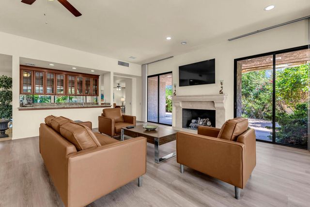6 Stanford Drive, Rancho Mirage, CA 92270
