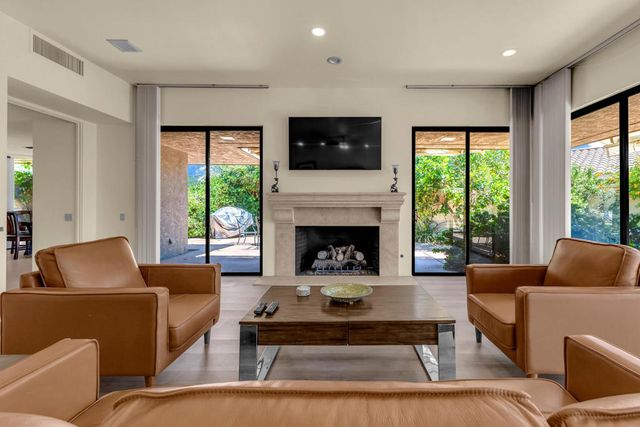 6 Stanford Drive, Rancho Mirage, CA 92270