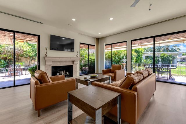 6 Stanford Drive, Rancho Mirage, CA 92270