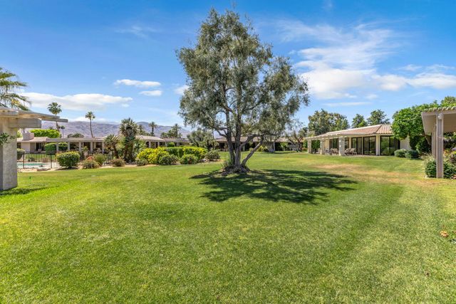 6 Stanford Drive, Rancho Mirage, CA 92270