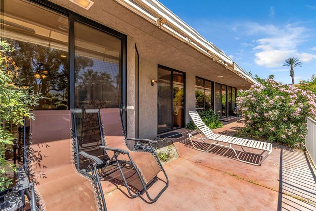 6 Stanford Drive, Rancho Mirage, CA 92270