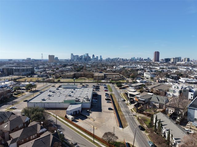 2003 Summit Avenue, Dallas, TX 75206