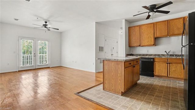 3431 N Church Street 307, Greensboro, NC 27405