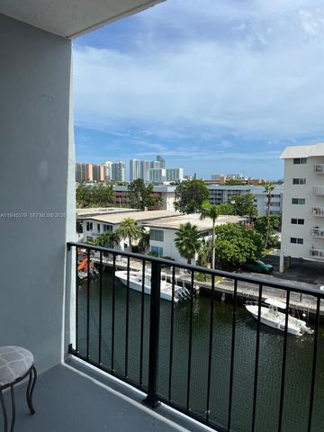 3642 NE 171st Street 504, North Miami Beach, FL 33160
