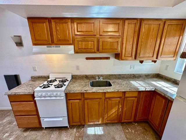 2445 S. Stage Coach Ln., Fallbrook, CA 92028