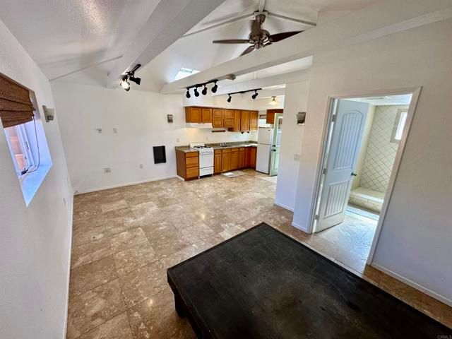 2445 S. Stage Coach Ln., Fallbrook, CA 92028