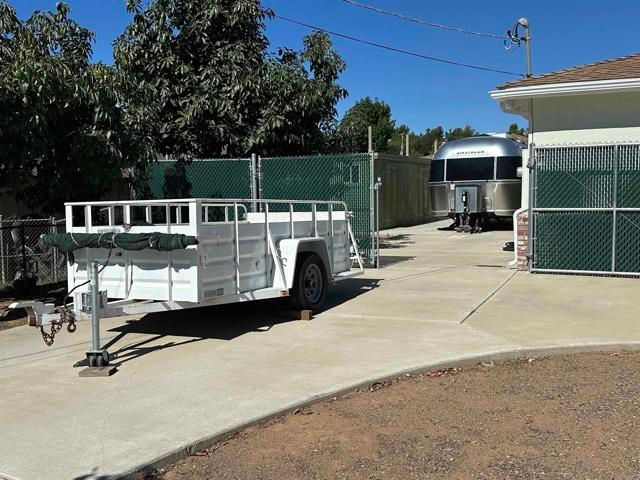 2445 S. Stage Coach Ln., Fallbrook, CA 92028