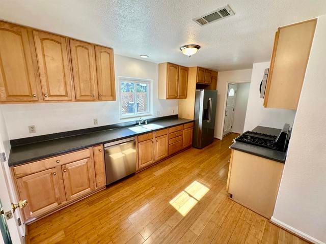 2445 S. Stage Coach Ln., Fallbrook, CA 92028