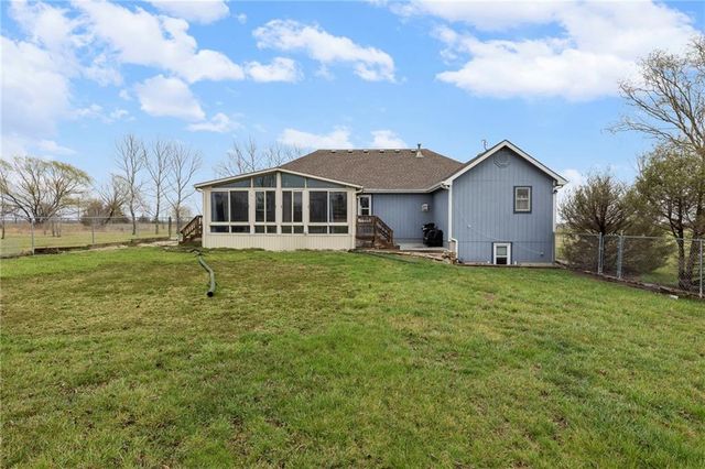 169 E 1600th Road, Baldwin City, KS 66006