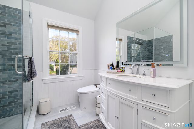 121 Crosby Street 121, Fairfield, CT 06825