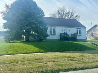 1222 E 3rd Street, Maryville, MO 64468