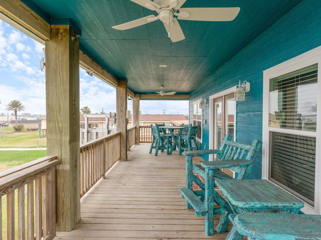 1390 County Road 201, Sargent, TX 77414