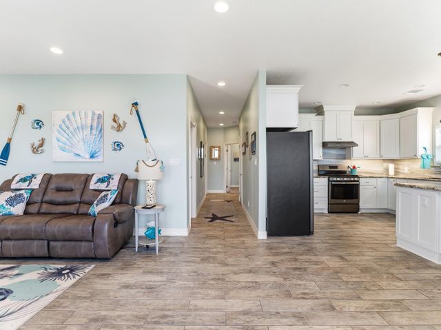 1390 County Road 201, Sargent, TX 77414