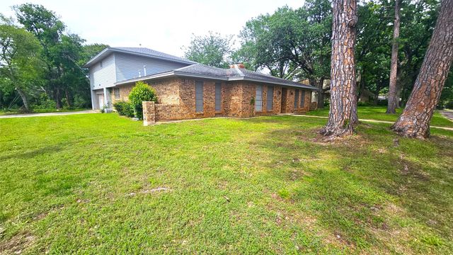 1908 Westridge Street, Denton, TX 76205