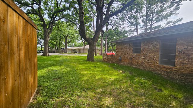 1908 Westridge Street, Denton, TX 76205