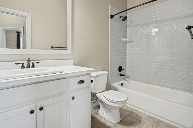31814 Landrun Avenue, Norman, OK 73072