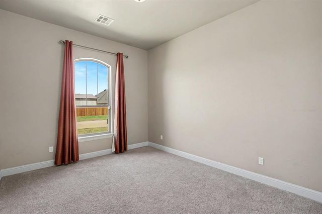 31814 Landrun Avenue, Norman, OK 73072