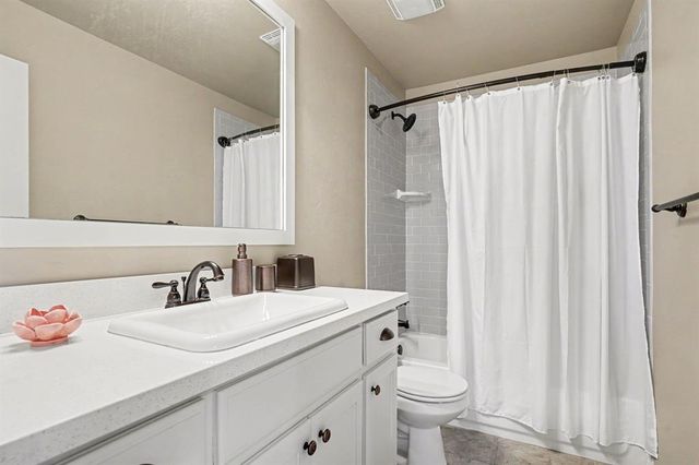 31814 Landrun Avenue, Norman, OK 73072