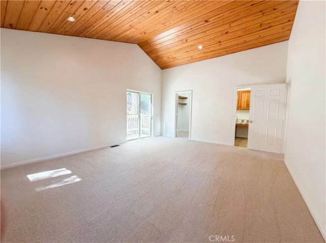 120 Zermat, Crestline, CA 92325